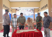 Realisasikan Program 3R, Bupati Basmin Resmikan Pedestarian dan Revitalisasi Lapangan Bua dan Ponrang