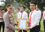 Kapolres Luwu Beri Penghargaan kepada 15 Personelnya yang Berprestasi