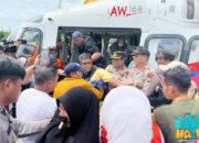 Gunakan Helikopter, TNI-Polri Berhasil Evakuasi 44 Warga Terjebak Longsor di Latimojong