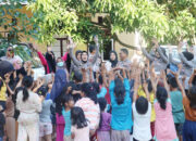 Hibur Anak-Anak Korban Bencana, Polres Luwu Terjunkan Tim Trauma Healing