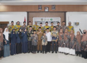 Lepas Kafilah MTQ Luwu, Muh Saleh Janjikan Bonus Bagi Peserta