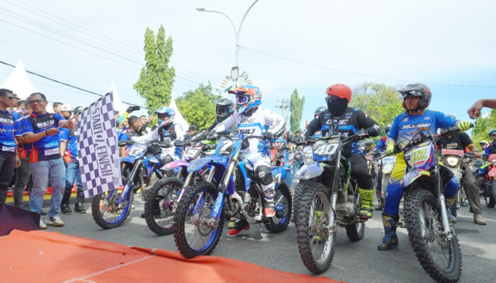 2.000 Lebih Rider Trail Adventure Bhayangkara Dilepas Bupati Luwu, Kapolres : Nikmati Jalur dan Jaga Keselamatan